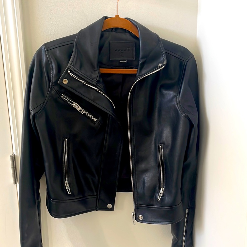 BLANKNYC FAUX LEATHER JACKET
